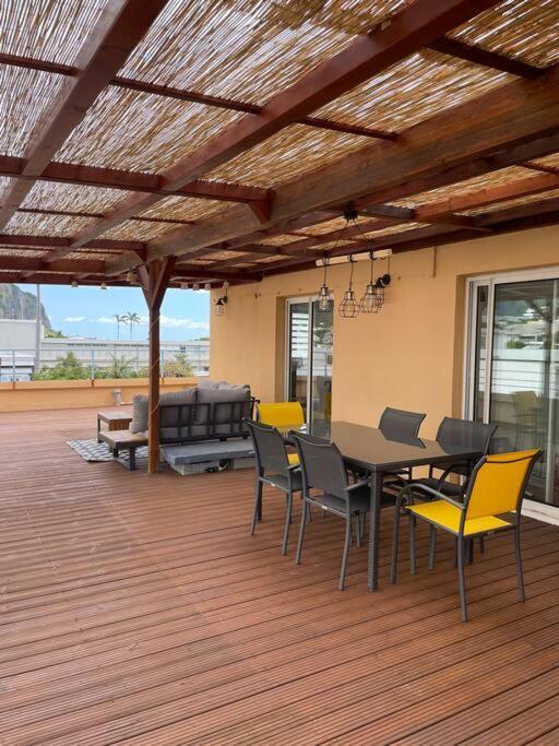 Rare ! Spacieux T3 En Roof-Top Au Barachois - 2 Ch Climatisees - 6 Couchages - Proche Aeroport Saint-Denis Exterior photo